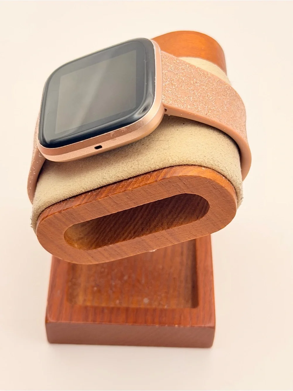 Fitbit Versa 2, Tested, Rose Gold/ Glitter, Charger Included, Good, Smartwatch